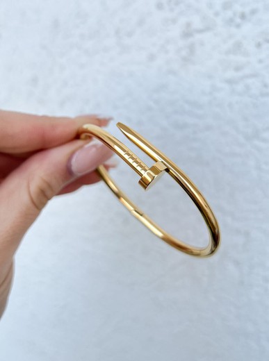 Pulsera Tipo Clavo Dorado Para Mujer