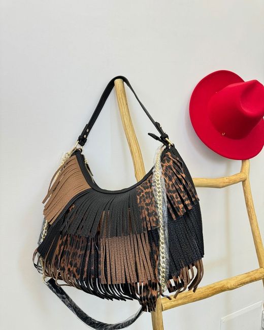 Bolso De Flecos Con Estampado Animal Print Negro