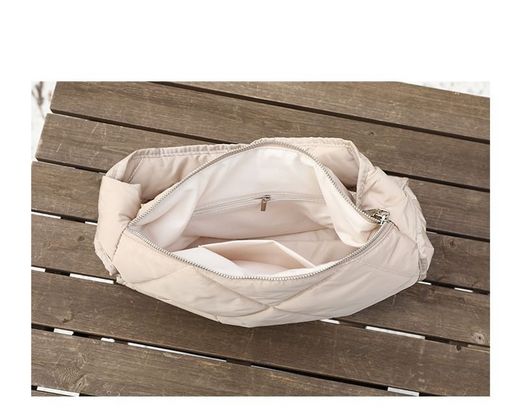 Bolso de Hombro Pequeño Acolchado Beige