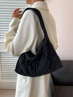Bolso de Hombro Pequeño Acolchado Negro