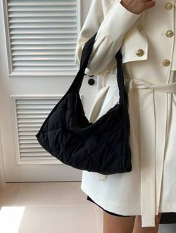 Bolso de Hombro Pequeño Acolchado Negro