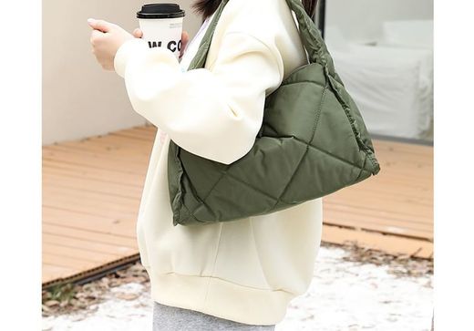 Bolso de Hombro Pequeño Acolchado Verde Khaki