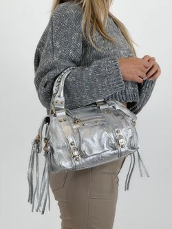 Bolso pequeño de piel plata metalizado