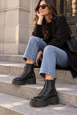 Botin Militar Con Cremallera Central Negro