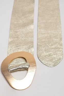 Cinturón Stand De Piel Con Hebilla Grande Dorado Metalizado