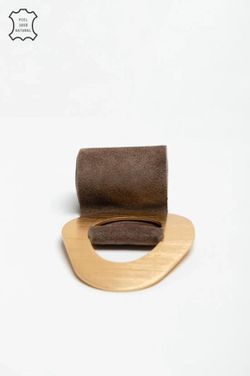 Cinturón Stand De Piel De Serraje Con Hebilla Grande Taupe