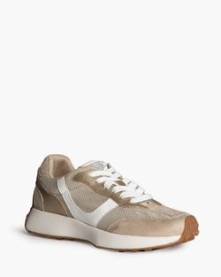Deportiva Eve Oro marca Corina M6070
