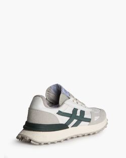Deportiva Running Blanco - Verde marca Corina M6065