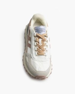 Deportiva Running Rosa - Azul marca Corina M6065