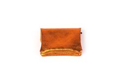 Monedero pequeño de piel naranja metalizado
