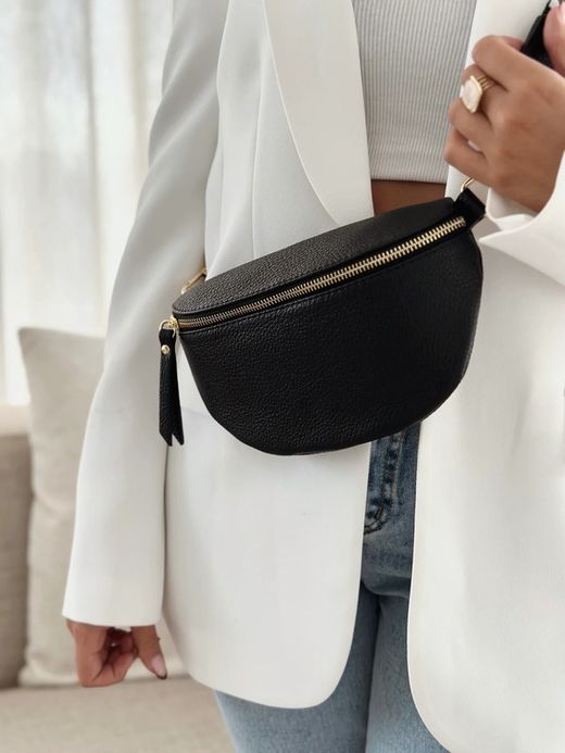 Riñonera de piel para mujer negro cremallera plateado