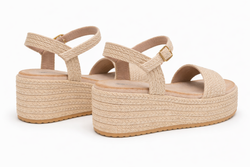 Sandalia Con Plataforma de Yute Beige