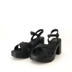 Sandalia De Tacón Con Plataforma Negro