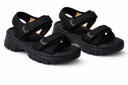 Sandalia Lamis Con Plataforma y Suela Deportiva Negro