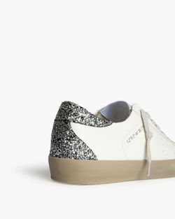 Zapatillas Casual Plata marca Corina M5040