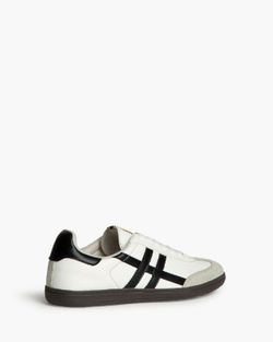 Zapatillas Mixt Comfort Blanco - Negro marca Corina M5075