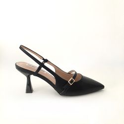 Zapato De Salón Con Tacón Negro